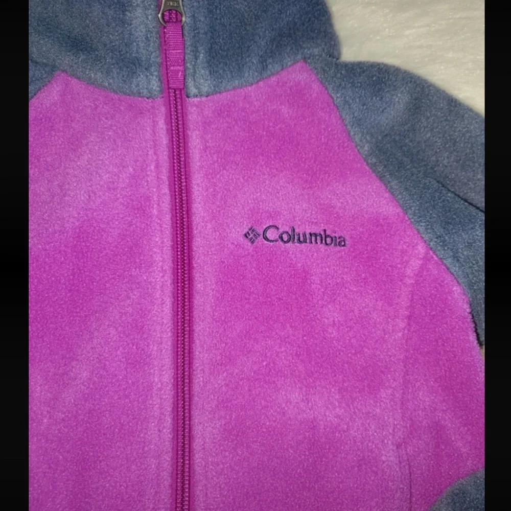 Girl’s Columbia zip up jacket Size 4-5 EUC - Picture 2 of 5